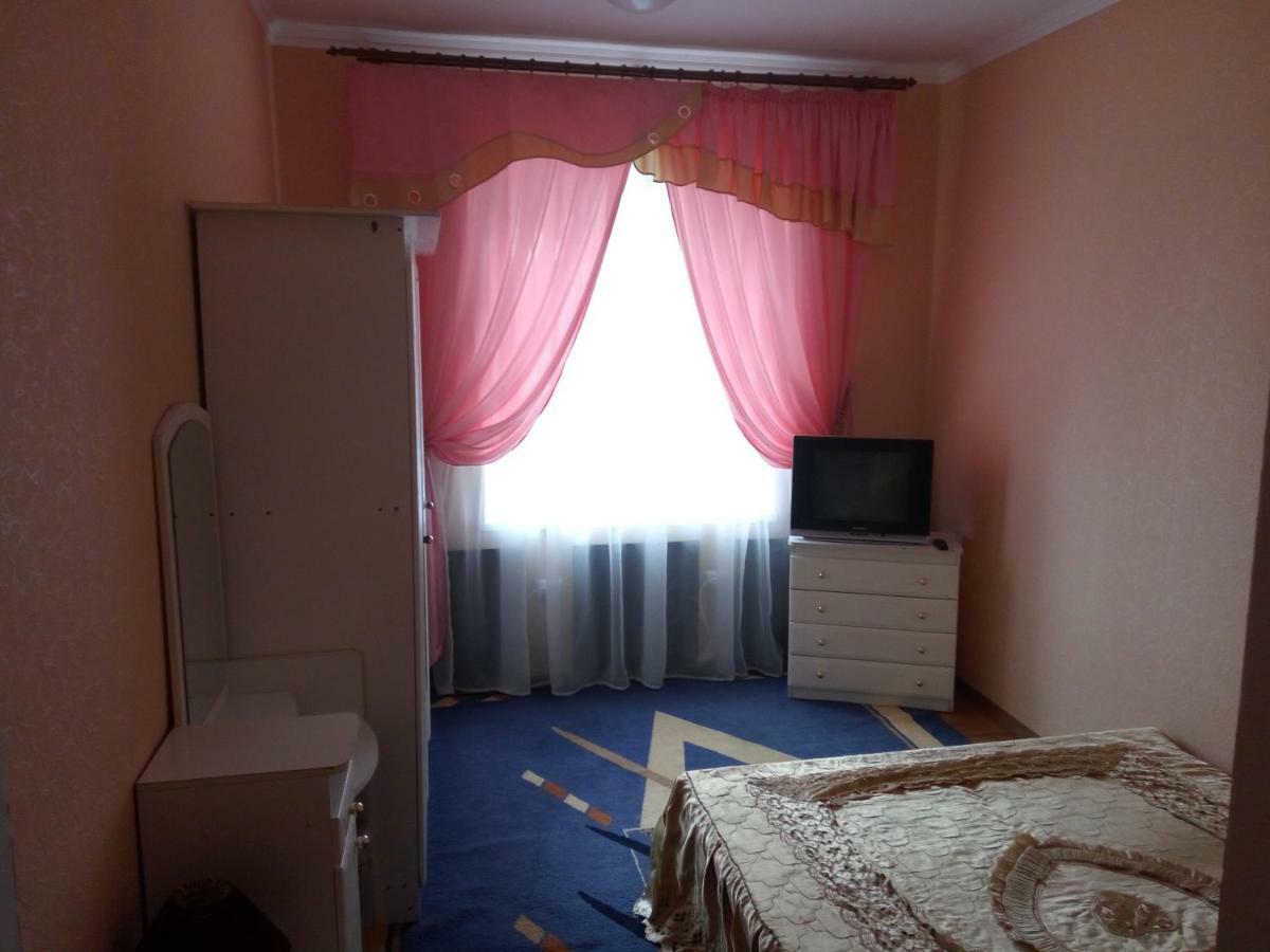 Mini Otel Na Prokofieva Sumy Bagian luar foto